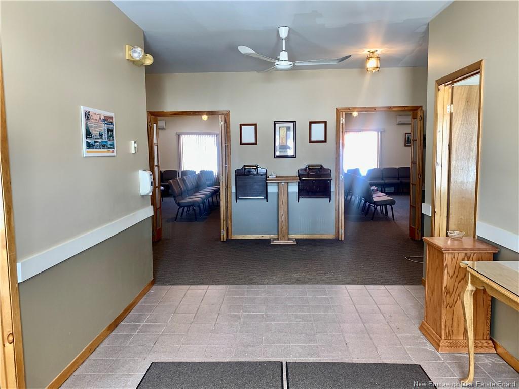 









517


Ave des Pionniers

,
Balmoral,




NB
E8E 1B3

