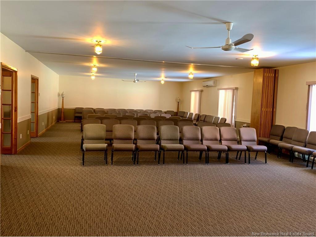 









517


Ave des Pionniers

,
Balmoral,




NB
E8E 1B3

