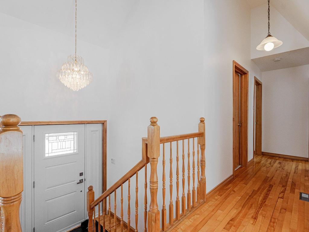 









49


Rue Principale E.

,
Notre-Dame-des-Bois,




QC
J0B2E0

