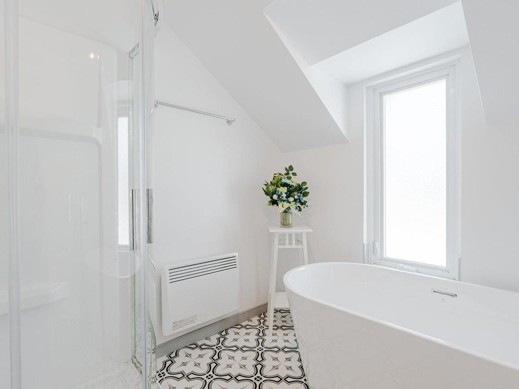 









49


Rue Principale E.

,
Notre-Dame-des-Bois,




QC
J0B2E0

