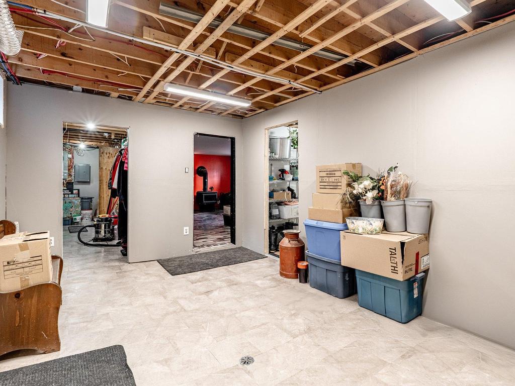 









49


Rue Principale E.

,
Notre-Dame-des-Bois,




QC
J0B2E0

