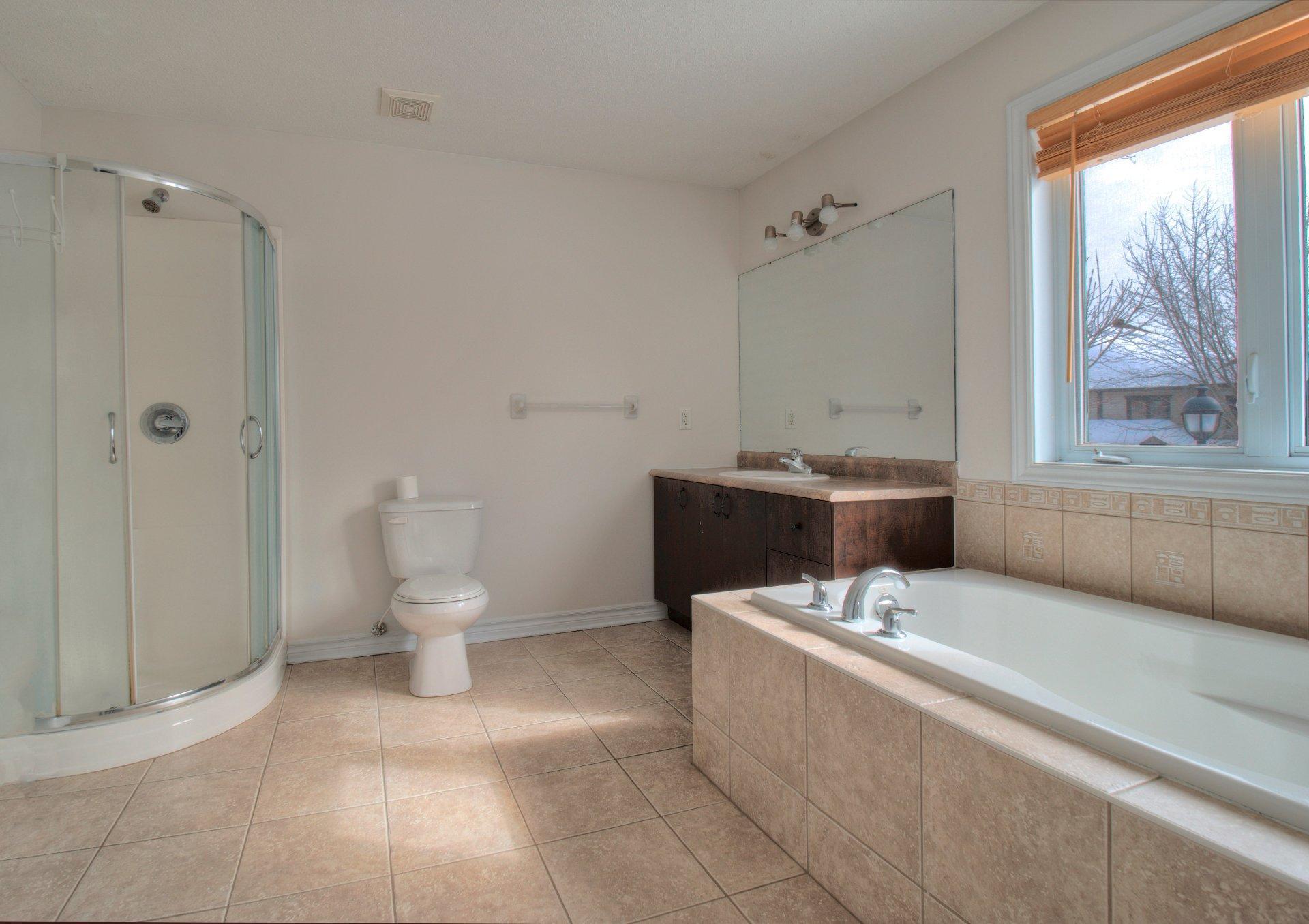 









155


Rue de Maremme

,
Gatineau (Aylmer),




QC
J9J0C7

