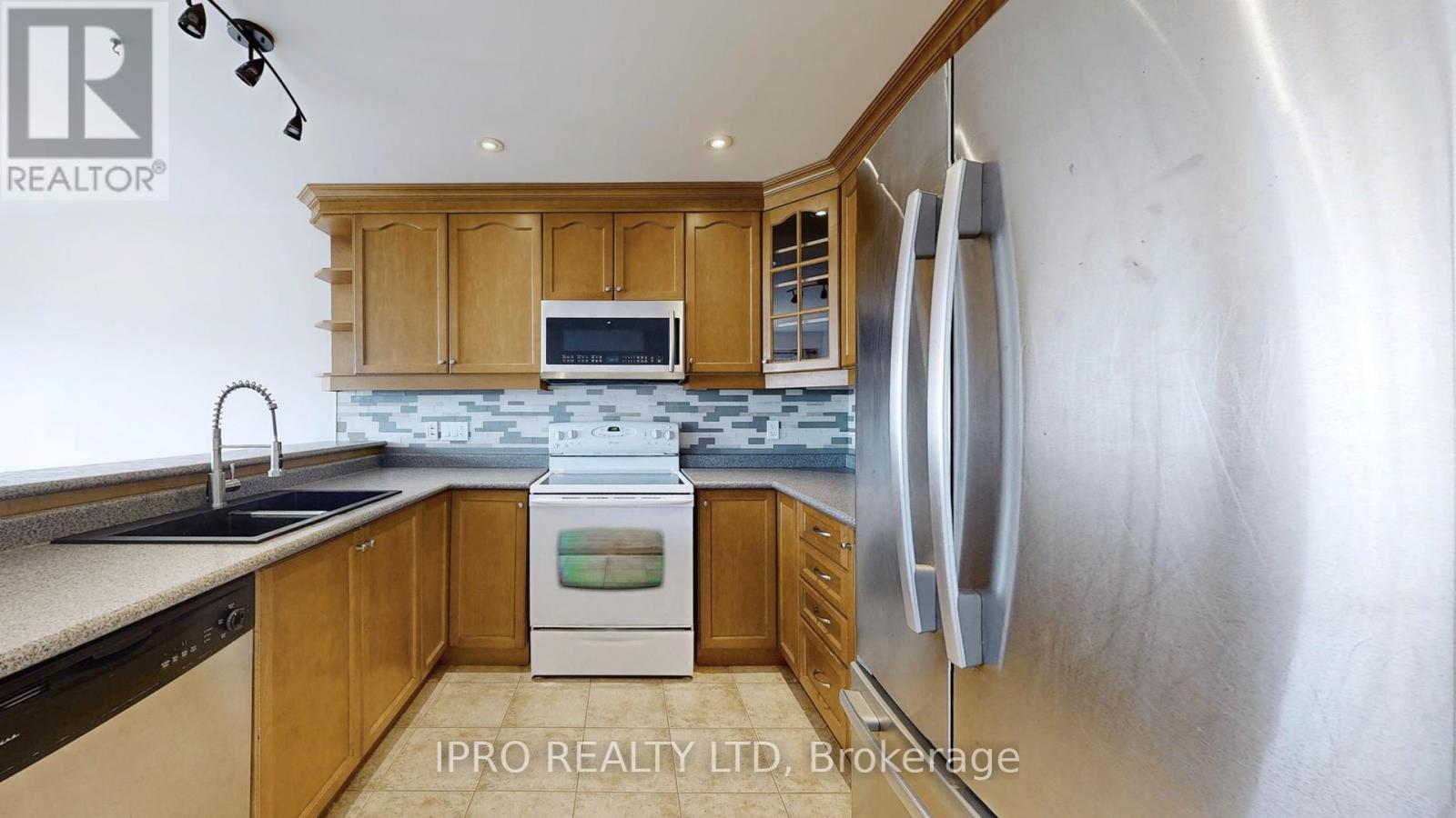 












151 MCBRIDE AVENUE

,
St. Catharines,




Ontario
L2S4E2

