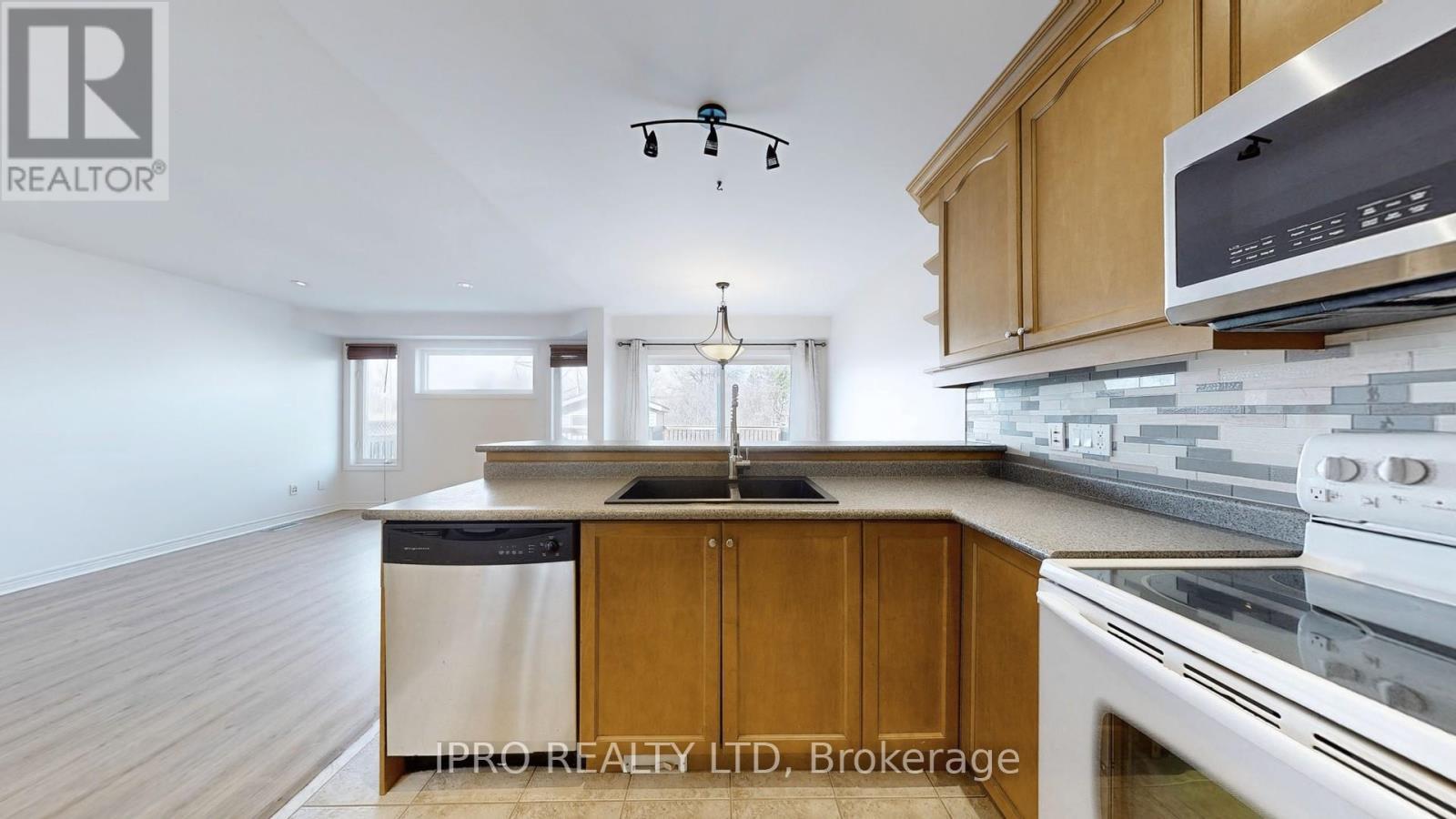 












151 MCBRIDE AVENUE

,
St. Catharines,




Ontario
L2S4E2


