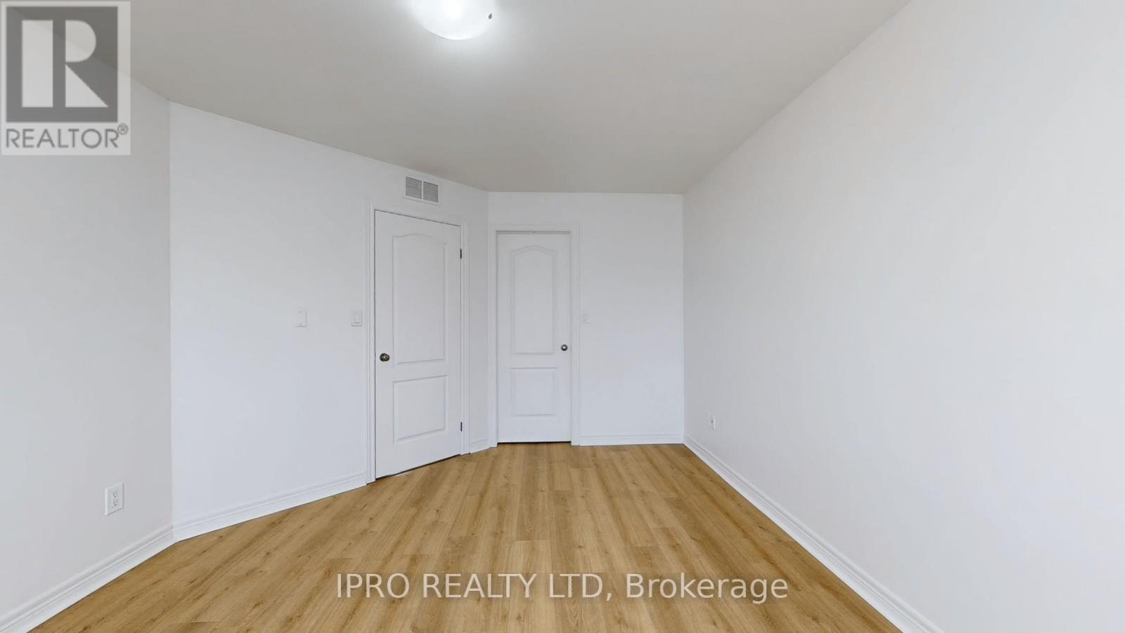 












151 MCBRIDE AVENUE

,
St. Catharines,




Ontario
L2S4E2

