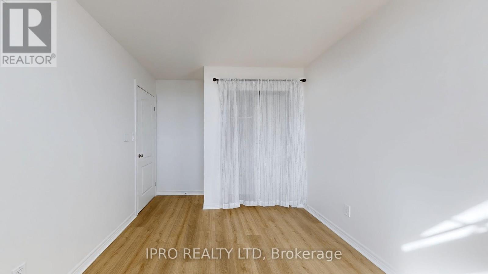 












151 MCBRIDE AVENUE

,
St. Catharines,




Ontario
L2S4E2

