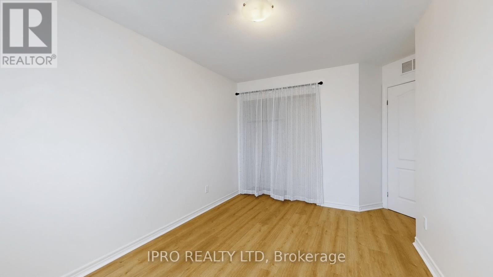 












151 MCBRIDE AVENUE

,
St. Catharines,




Ontario
L2S4E2

