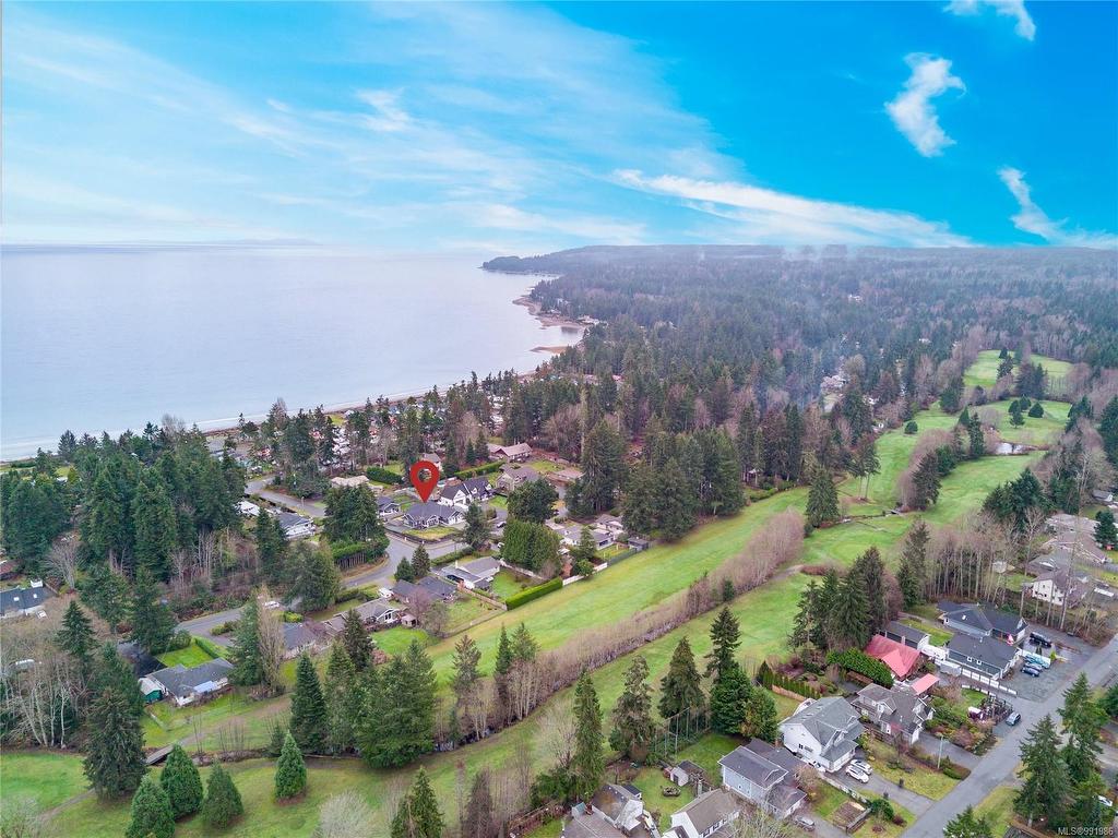 









8968


Henderson

Ave,
Black Creek,




BC
V9J 1A4

