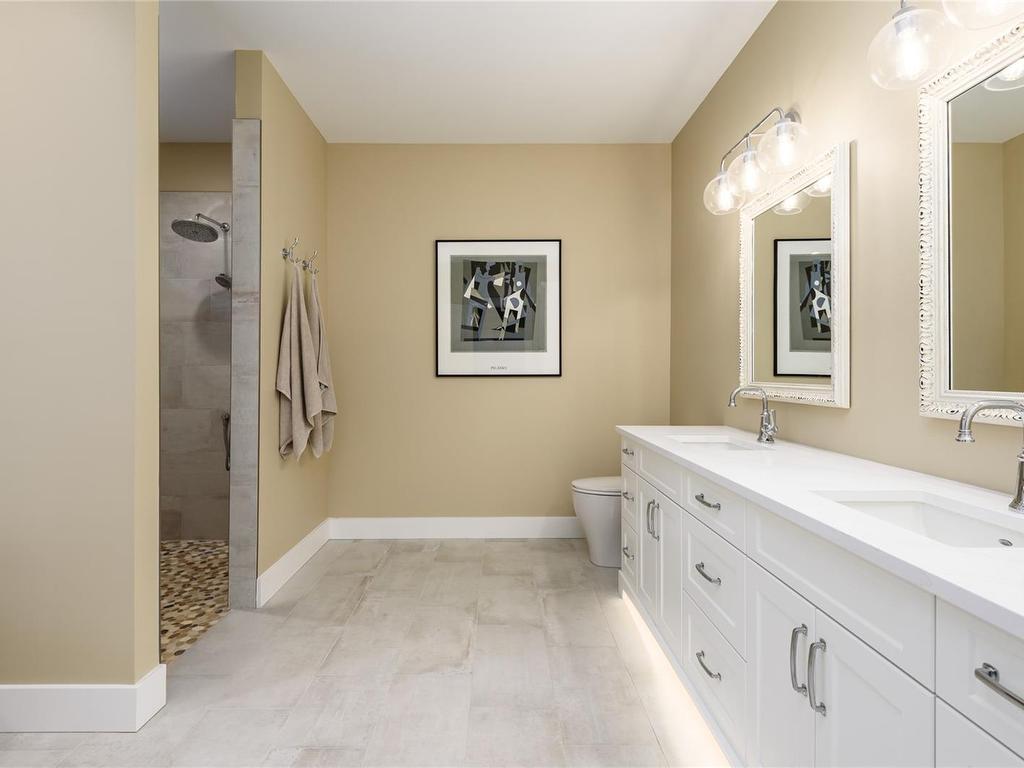 









8968


Henderson

Ave,
Black Creek,




BC
V9J 1A4


