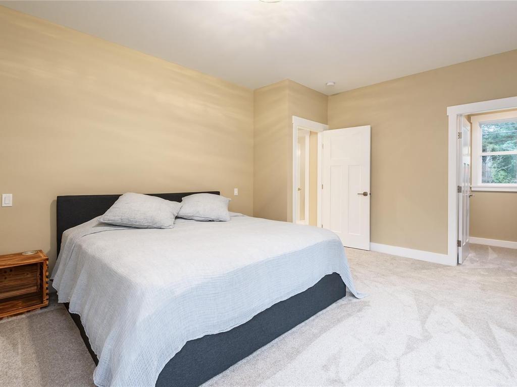 









8968


Henderson

Ave,
Black Creek,




BC
V9J 1A4

