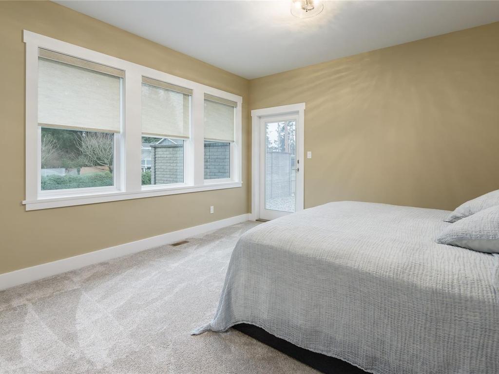 









8968


Henderson

Ave,
Black Creek,




BC
V9J 1A4

