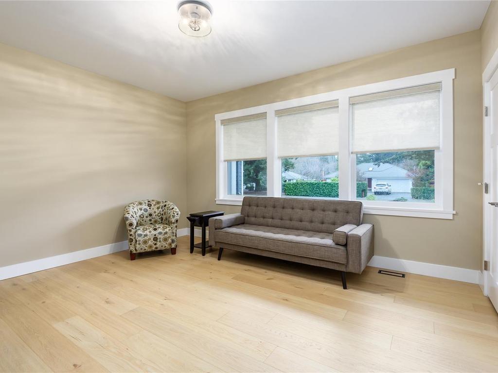 









8968


Henderson

Ave,
Black Creek,




BC
V9J 1A4

