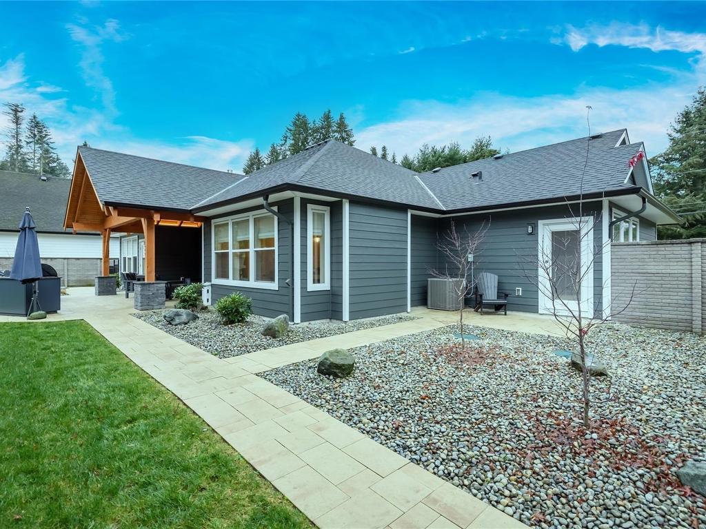 









8968


Henderson

Ave,
Black Creek,




BC
V9J 1A4

