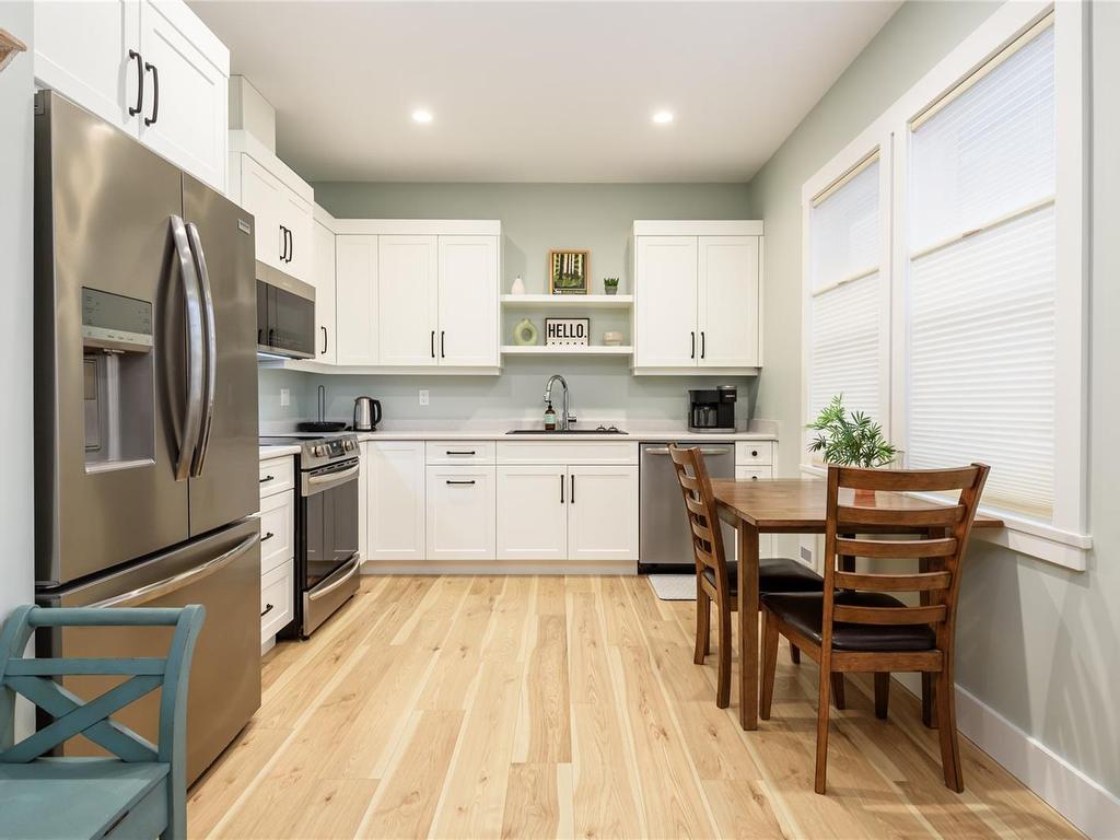 









8968


Henderson

Ave,
Black Creek,




BC
V9J 1A4


