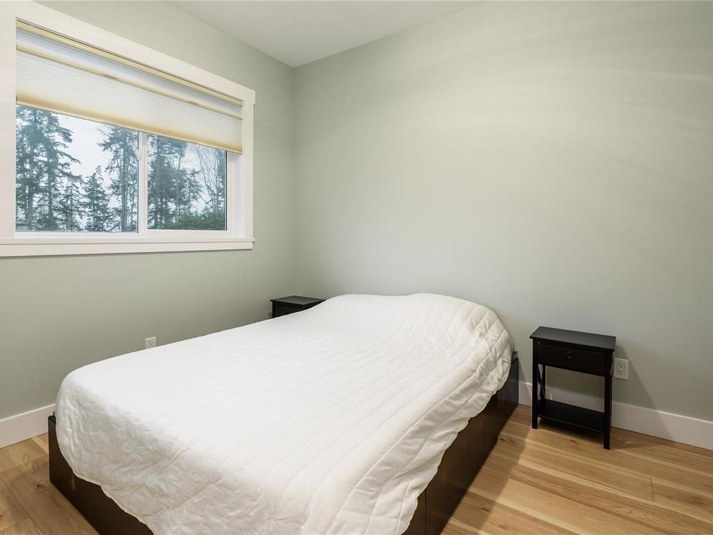 









8968


Henderson

Ave,
Black Creek,




BC
V9J 1A4

