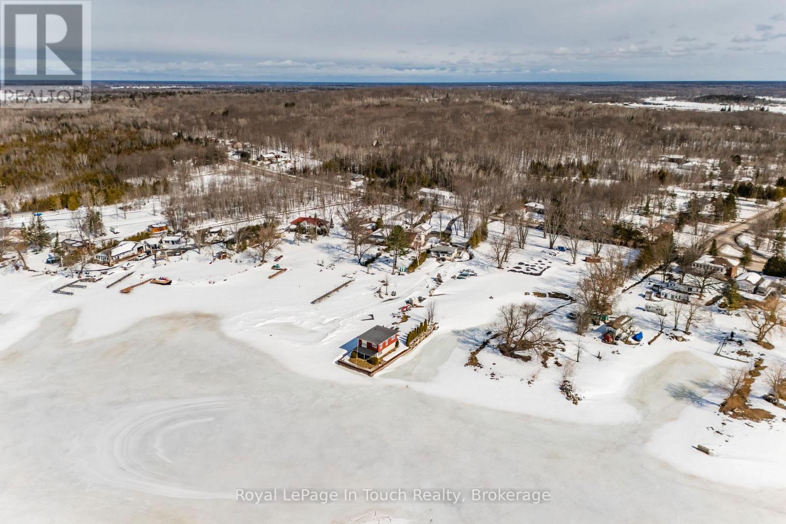 












164 DUCK BAY ROAD

,
Tay,




Ontario
L0K2C0

