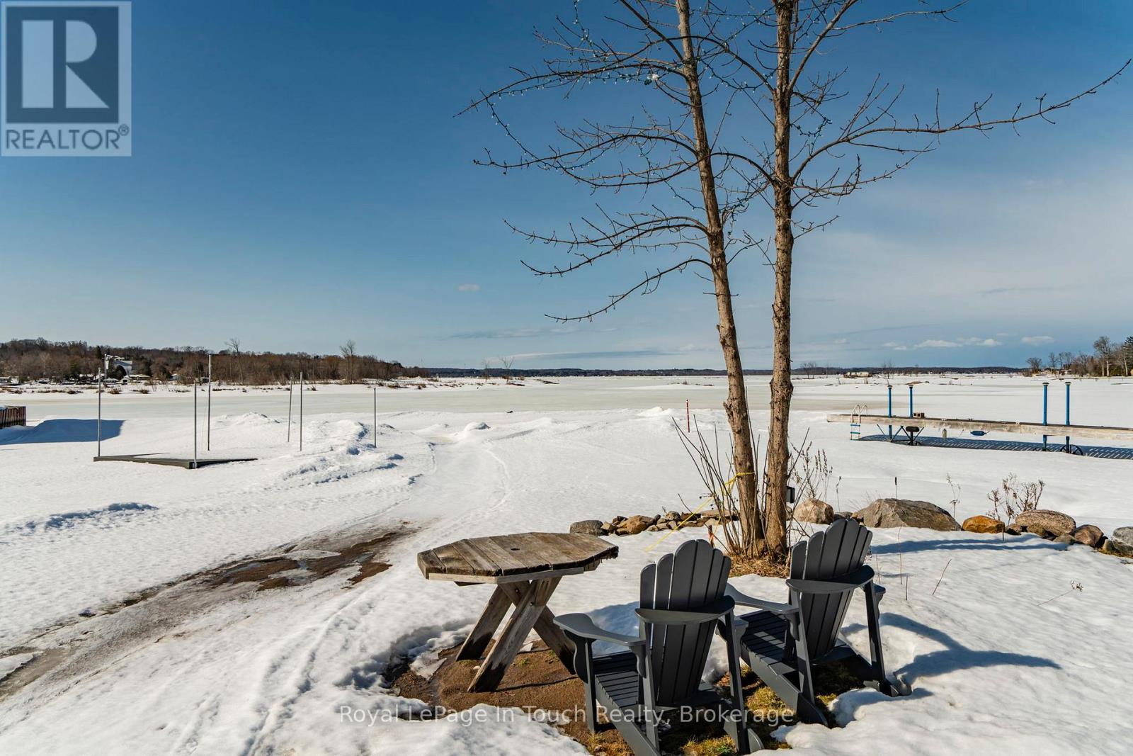 












164 DUCK BAY ROAD

,
Tay,




Ontario
L0K2C0

