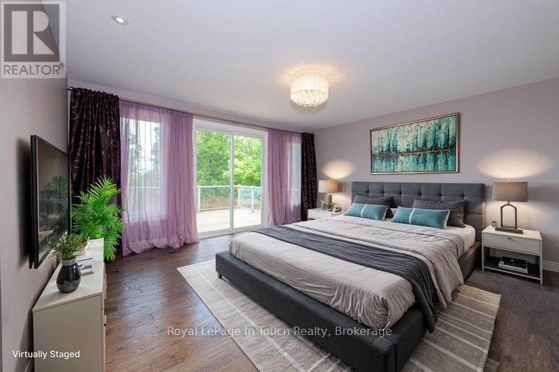 












57A MAPLEWOOD PARKWAY

,
Oro-Medonte,




Ontario
L3V0K2

