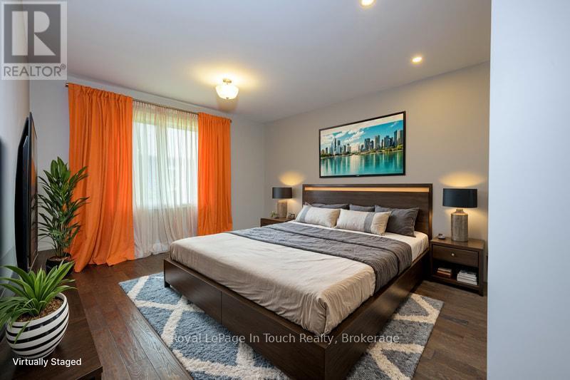 












57A MAPLEWOOD PARKWAY

,
Oro-Medonte,




Ontario
L3V0K2

