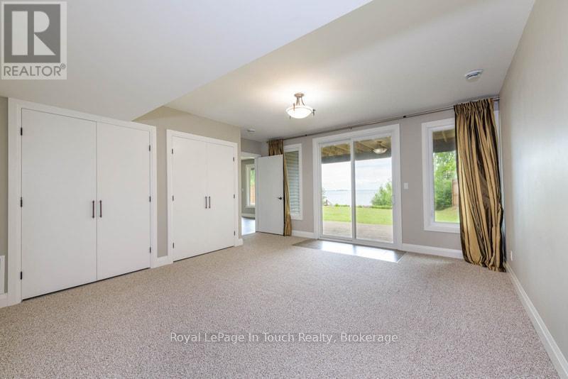












57A MAPLEWOOD PARKWAY

,
Oro-Medonte,




Ontario
L3V0K2

