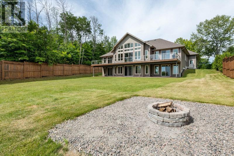 












57A MAPLEWOOD PARKWAY

,
Oro-Medonte,




Ontario
L3V0K2

