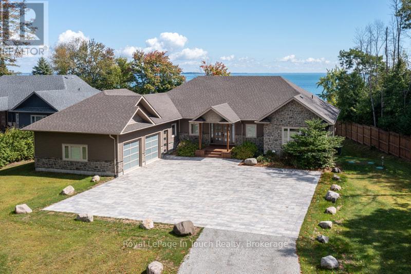 












57A MAPLEWOOD PARKWAY

,
Oro-Medonte,




Ontario
L3V0K2

