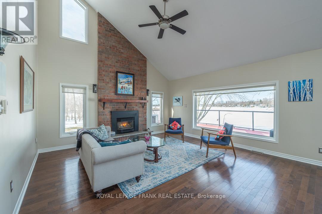 












978 HARRINGTON LINE

,
Selwyn,




Ontario
K0L1T0

