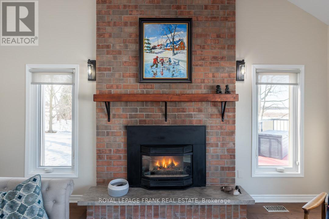 












978 HARRINGTON LINE

,
Selwyn,




Ontario
K0L1T0

