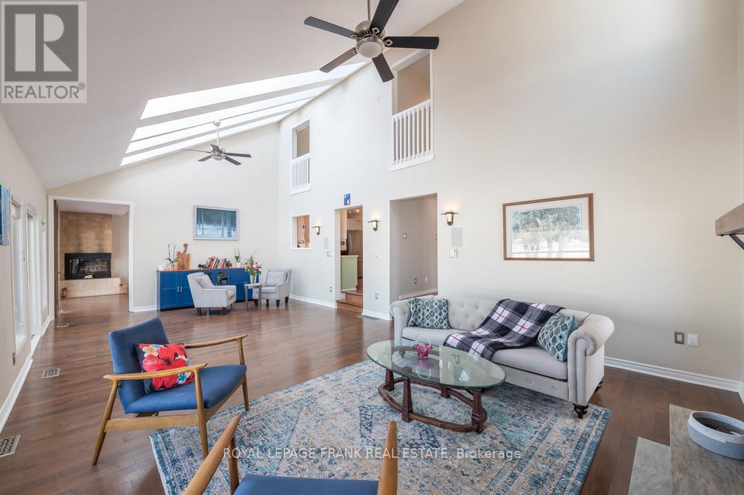 












978 HARRINGTON LINE

,
Selwyn,




Ontario
K0L1T0

