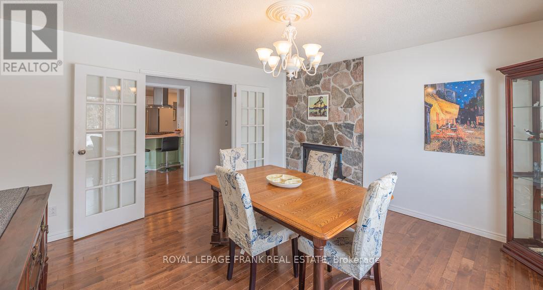 












978 HARRINGTON LINE

,
Selwyn,




Ontario
K0L1T0

