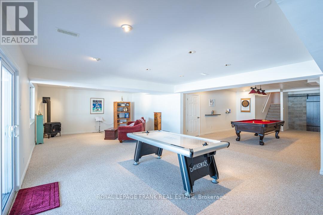 












978 HARRINGTON LINE

,
Selwyn,




Ontario
K0L1T0

