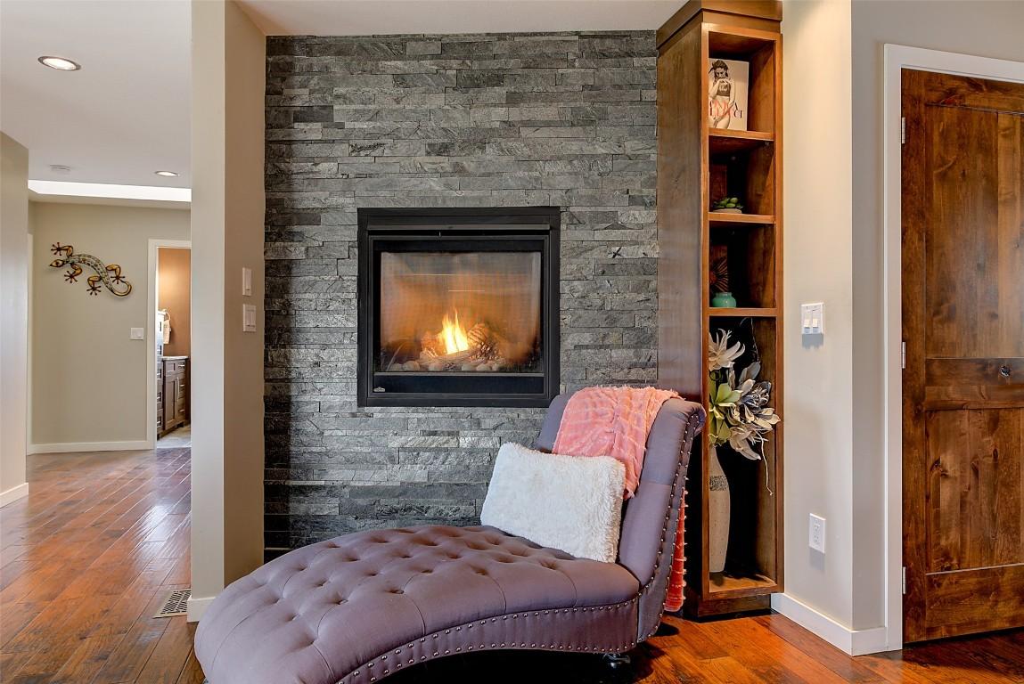 









371


Valley

Road, 1-3,
Kelowna,




BC
V1V 2E5

