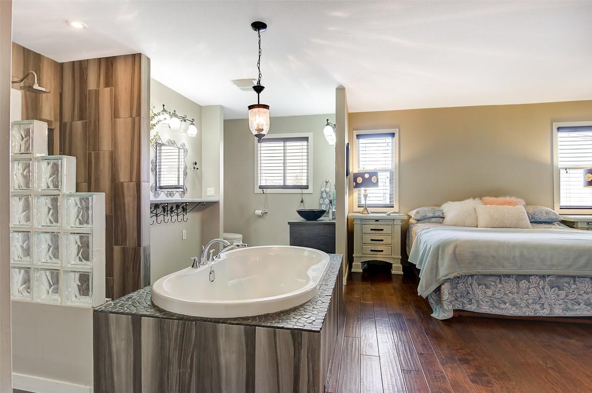 









371


Valley

Road, 1-3,
Kelowna,




BC
V1V 2E5

