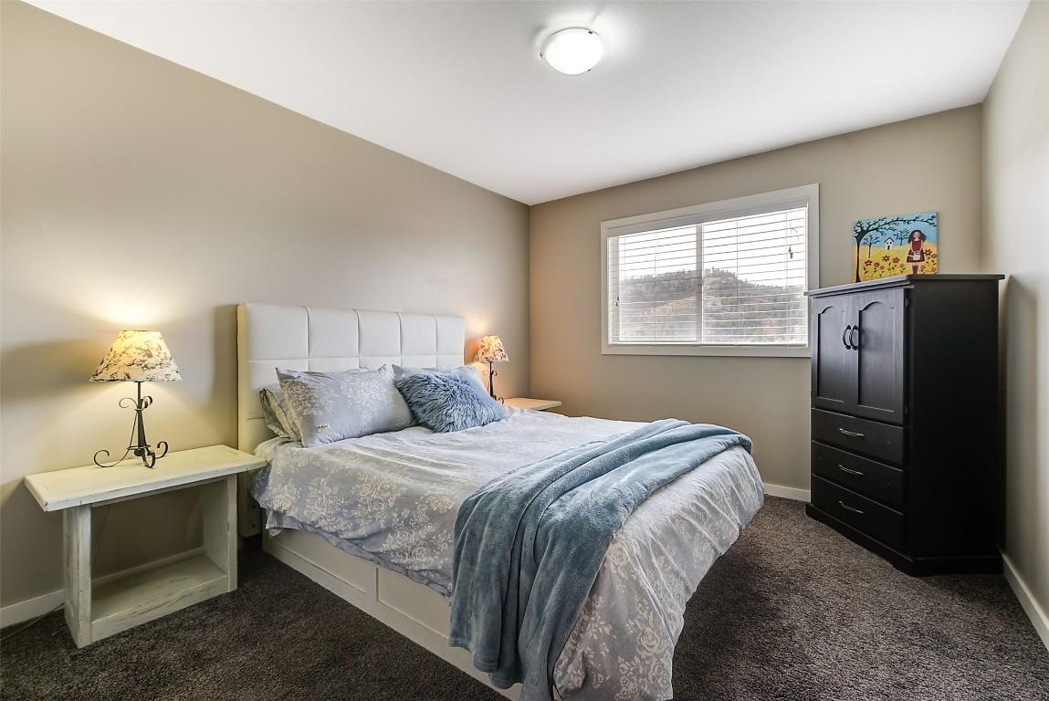 









371


Valley

Road, 1-3,
Kelowna,




BC
V1V 2E5

