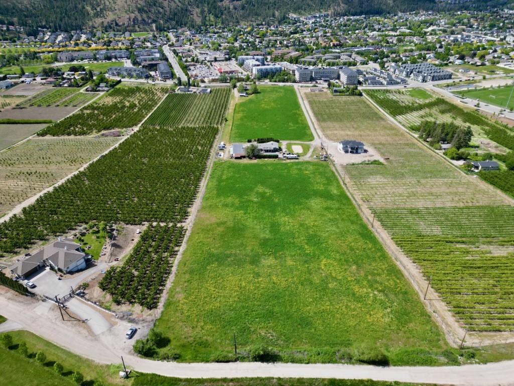 









371


Valley

Road, 1-3,
Kelowna,




BC
V1V 2E5

