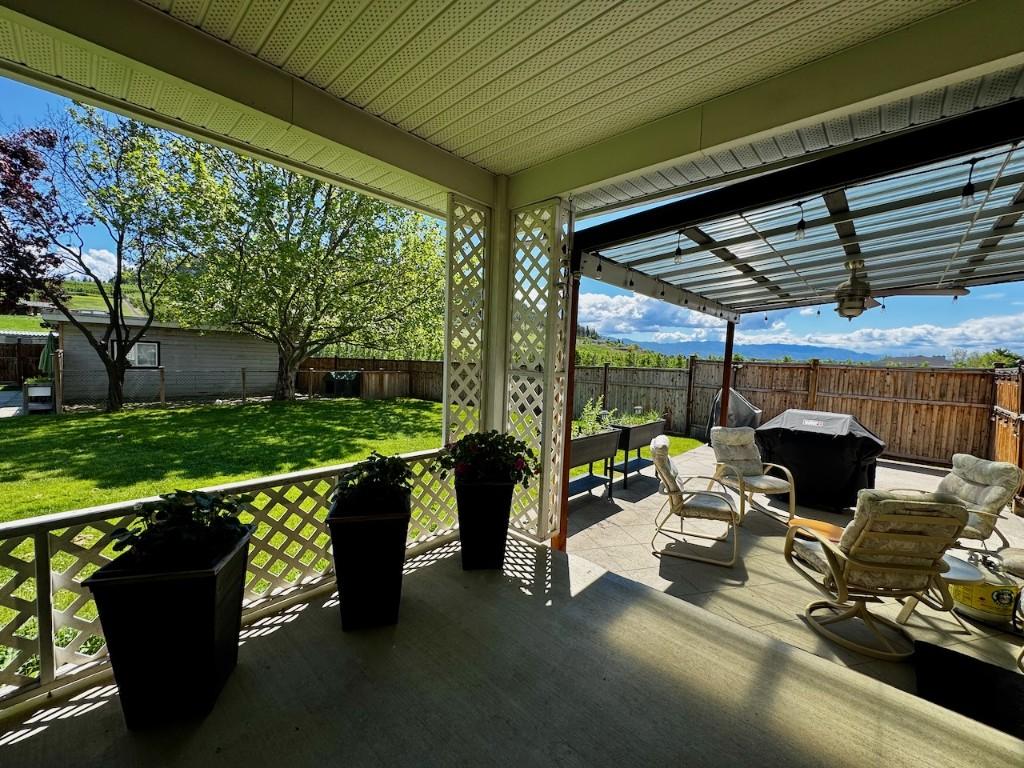 









371


Valley

Road, 1-3,
Kelowna,




BC
V1V 2E5

