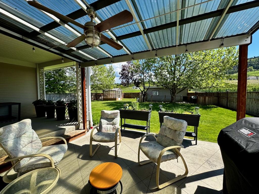 









371


Valley

Road, 1-3,
Kelowna,




BC
V1V 2E5

