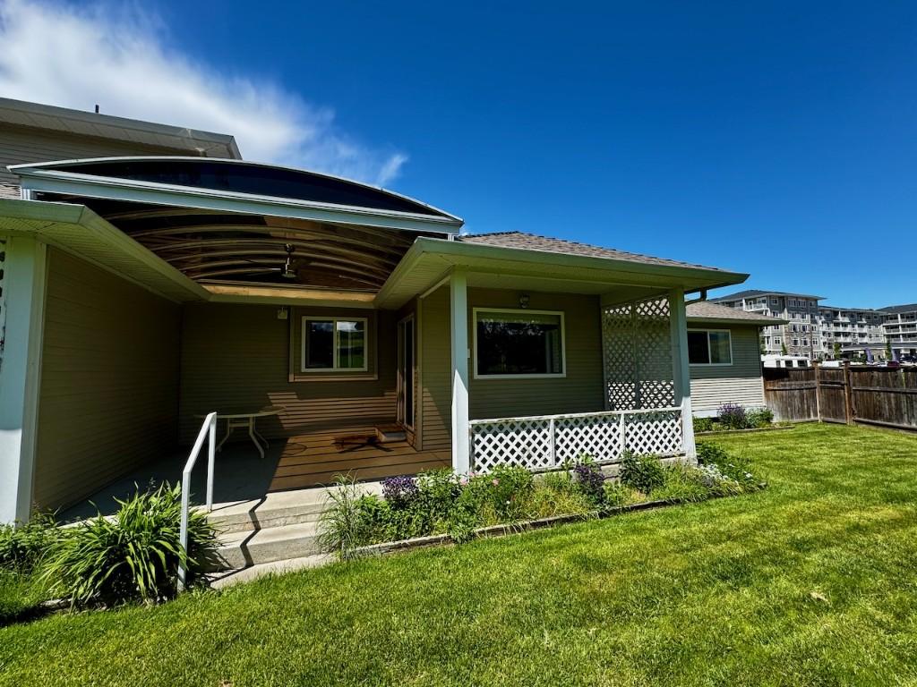 









371


Valley

Road, 1-3,
Kelowna,




BC
V1V 2E5

