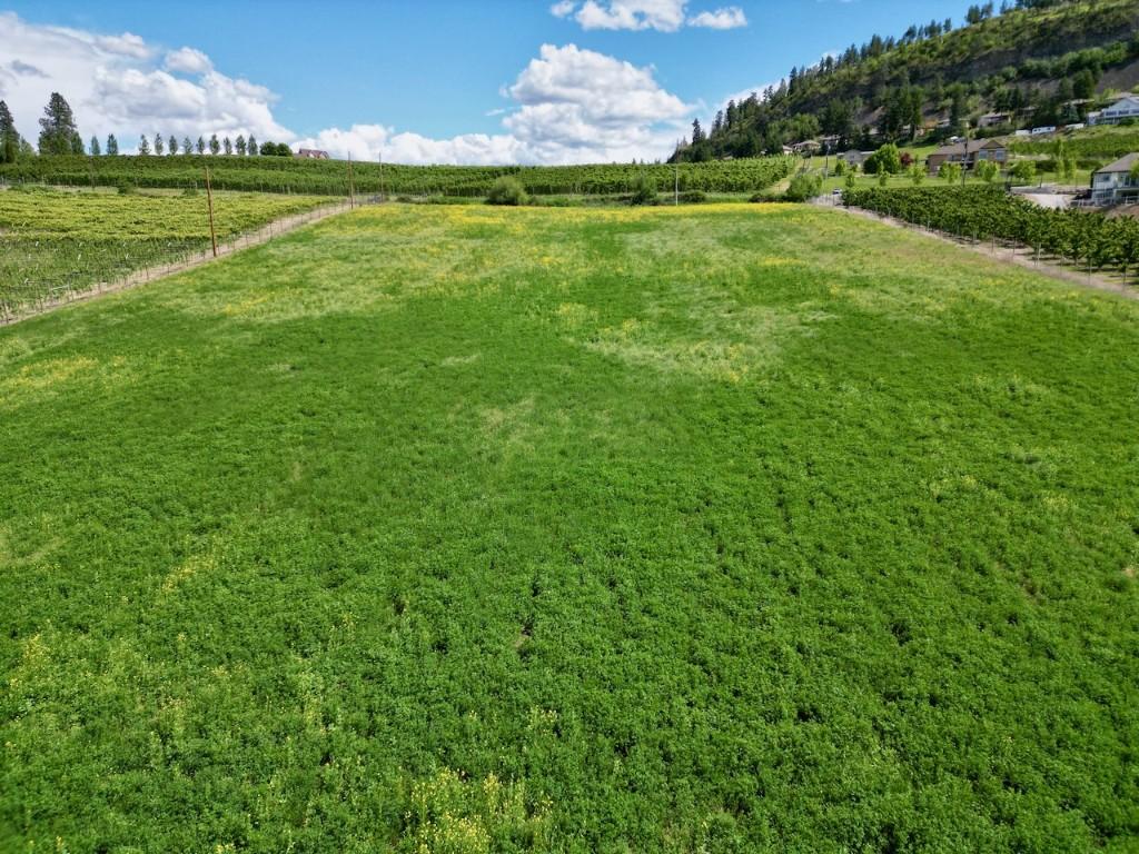 









371


Valley

Road, 1-3,
Kelowna,




BC
V1V 2E5

