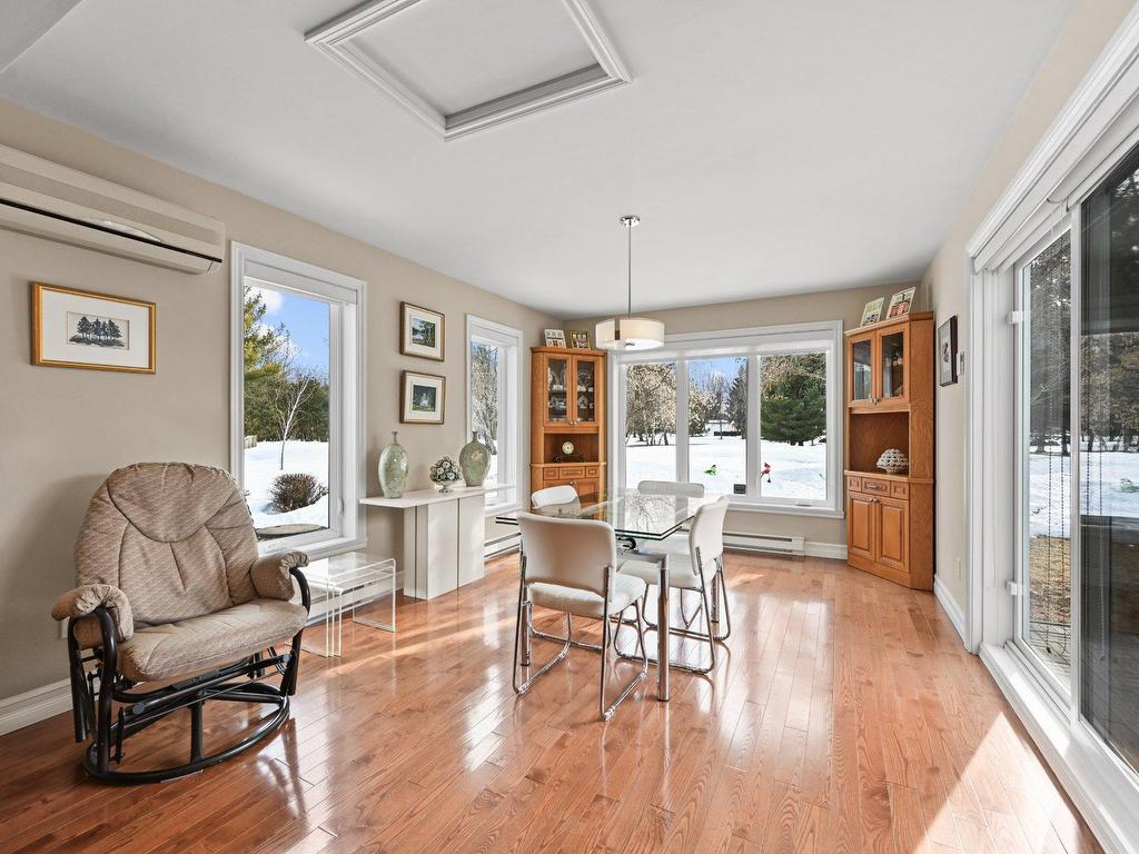 









12


Rue Sébastien

,
Saint-Jean-sur-Richelieu,




QC
J2W1T1

