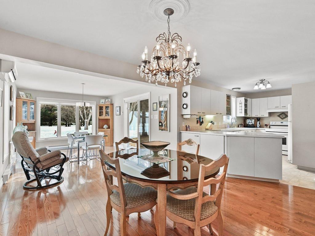 









12


Rue Sébastien

,
Saint-Jean-sur-Richelieu,




QC
J2W1T1

