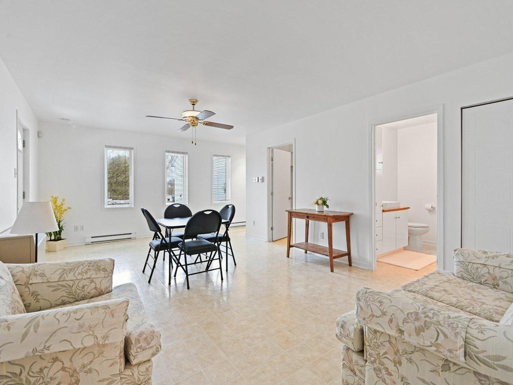 









12


Rue Sébastien

,
Saint-Jean-sur-Richelieu,




QC
J2W1T1

