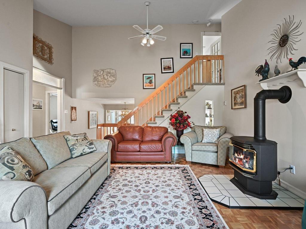 









12


Rue Sébastien

,
Saint-Jean-sur-Richelieu,




QC
J2W1T1

