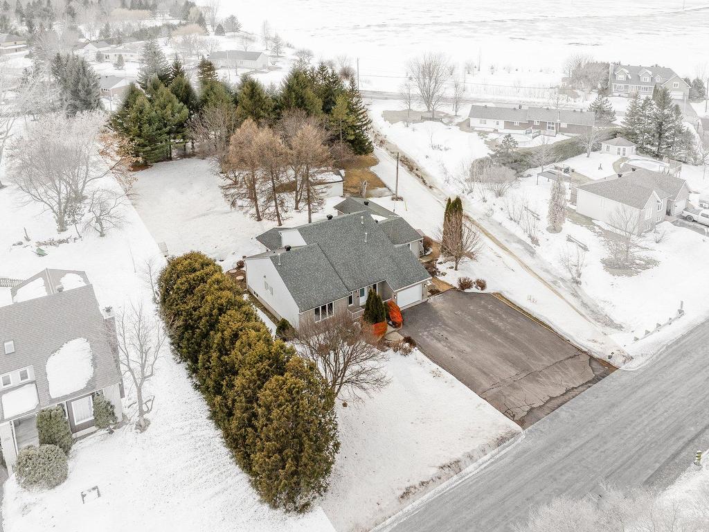 









12


Rue Sébastien

,
Saint-Jean-sur-Richelieu,




QC
J2W1T1

