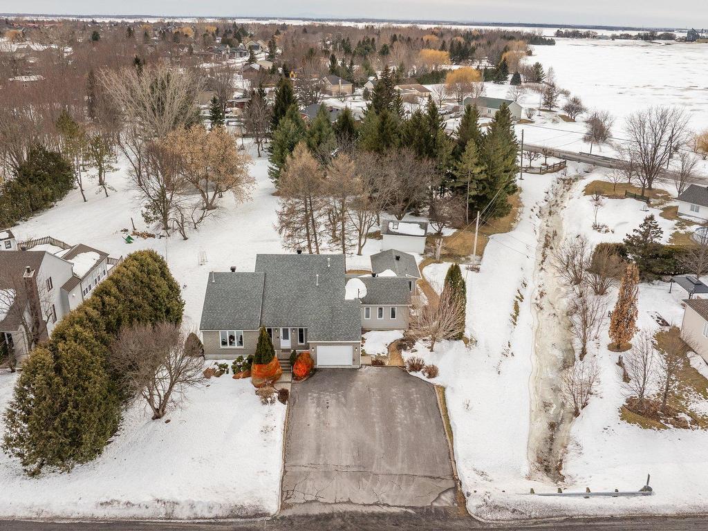 









12


Rue Sébastien

,
Saint-Jean-sur-Richelieu,




QC
J2W1T1

