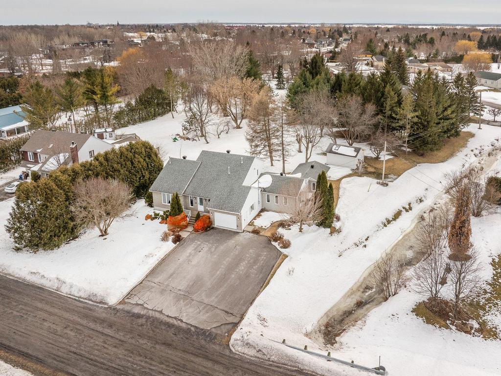 









12


Rue Sébastien

,
Saint-Jean-sur-Richelieu,




QC
J2W1T1

