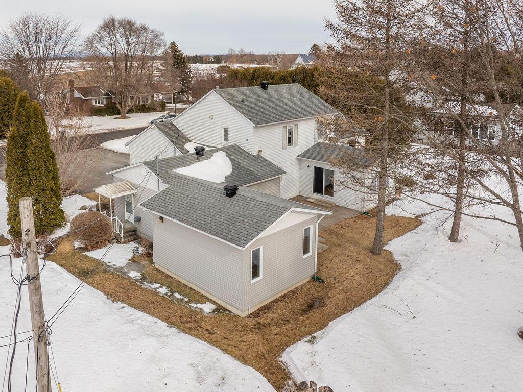 









12


Rue Sébastien

,
Saint-Jean-sur-Richelieu,




QC
J2W1T1

