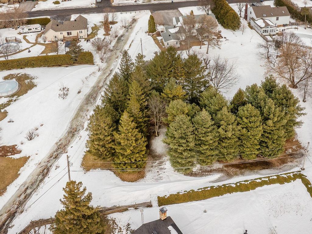 









12


Rue Sébastien

,
Saint-Jean-sur-Richelieu,




QC
J2W1T1

