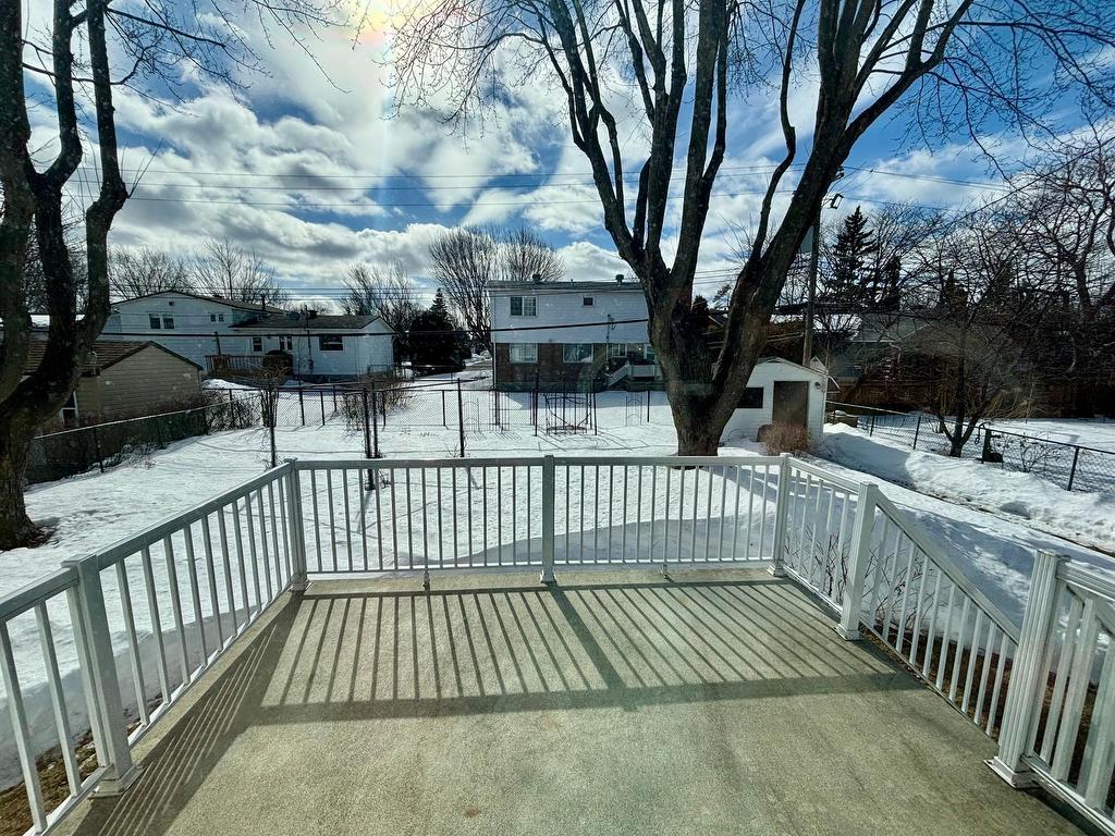 









7405


Rue Trinidad

,
Brossard,




QC
J4W1N3

