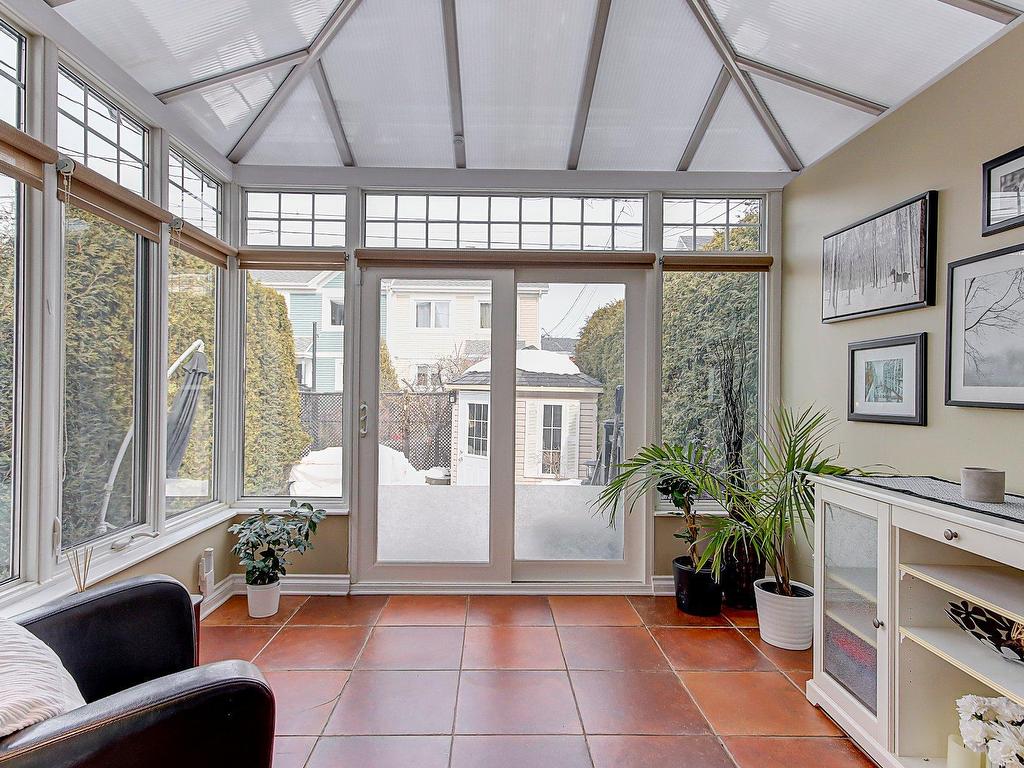 









100


Place d'Amboise

,
Sainte-Julie,




QC
J3E2M9

